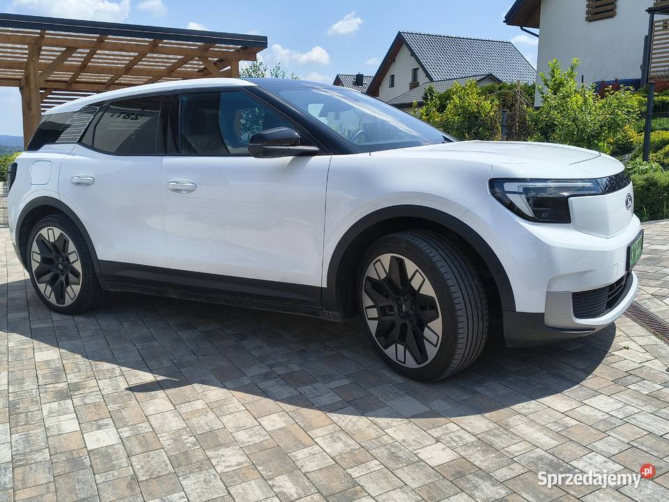 Ford Exporer EV AWD 340 pełna