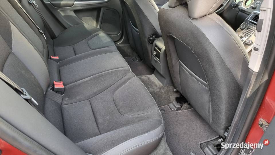 20 D3 163 RMOMENTUM5 cylAUTOMATNavi Czujniki1 wł radio Siedlce