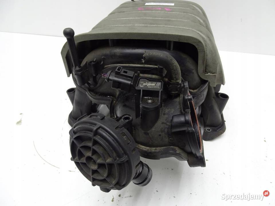 KOLEKTOR SSĄCY AUDI A6 C6 24 V6 BDW 06E133151