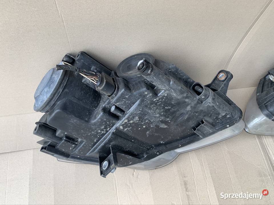 Reflektor lampa przód lewa prawa volkswagen Szczecin