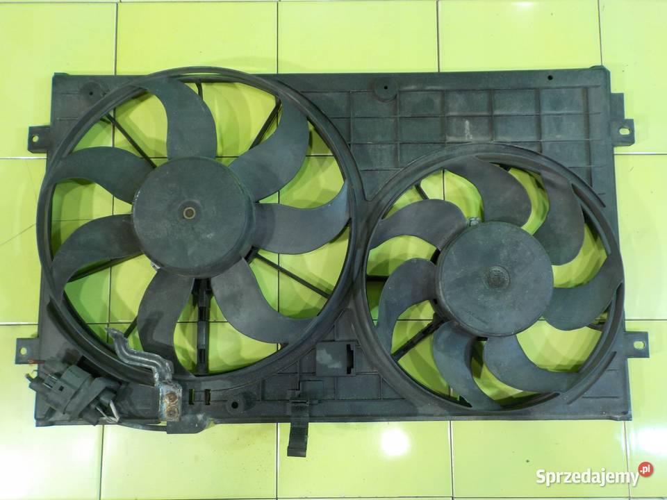 AUDI A3 8P II 16 B 06r HB 5D wentylator