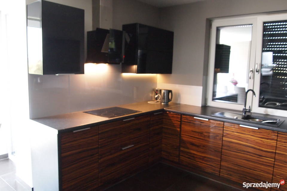 sprzedam luxusowy dom w zabudowie szeregowej pustak Domy