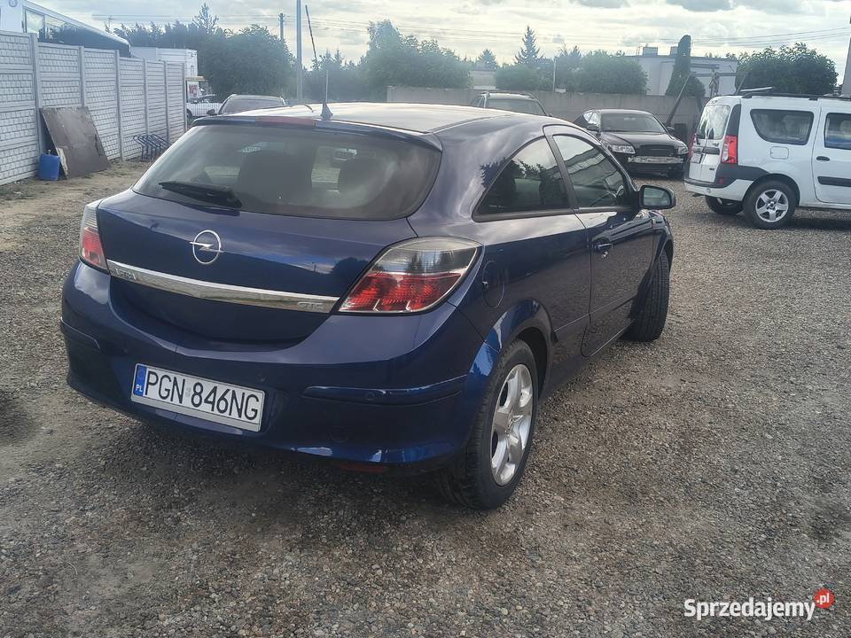 Sprzedam Opla Astrę 14 90 2008 manualna