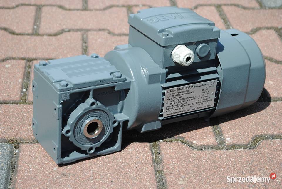 Motoreduktor kątowy 025kw 67obr z hamulcem firmy Kargowa