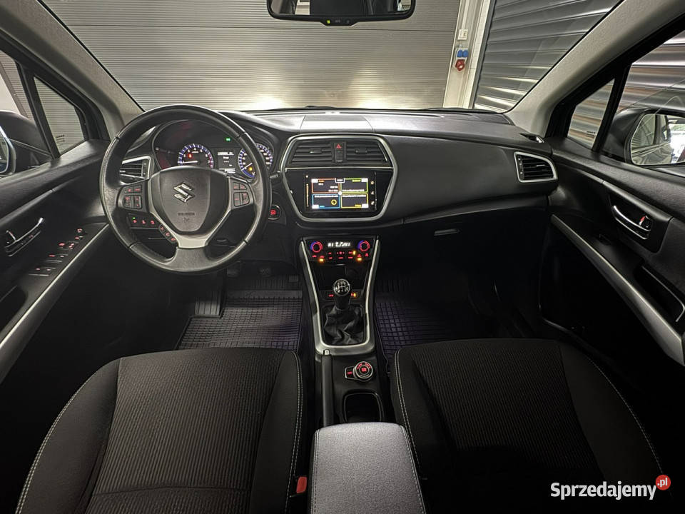 Suzuki SX4 SCross 4x4 90tyśkm salon Polska granatowy