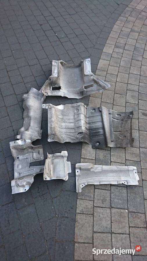 Mercedes E Klasa W213 osłona termiczna spodu Pozostałe Bełchatów