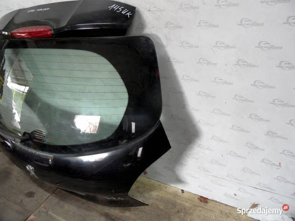 PEUGEOT 208 I 12r klapa tył