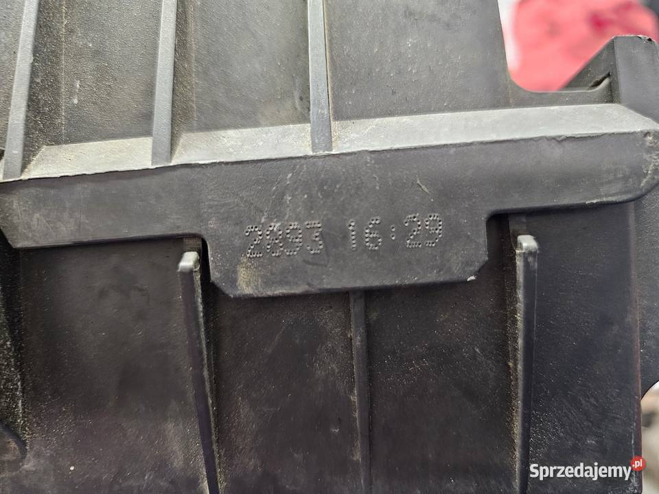 VW GOLF V PLUS 07r obudowa filtra powietrza Kielce sprzedam