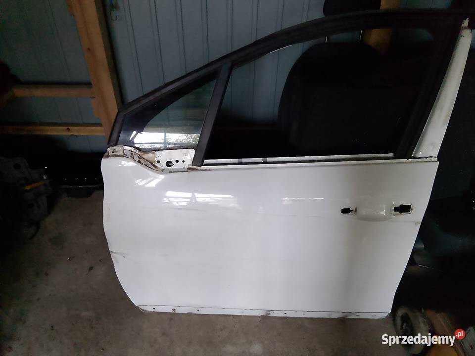 Drzwi lewy przódPeugeot 2008 Kielce sprzedam