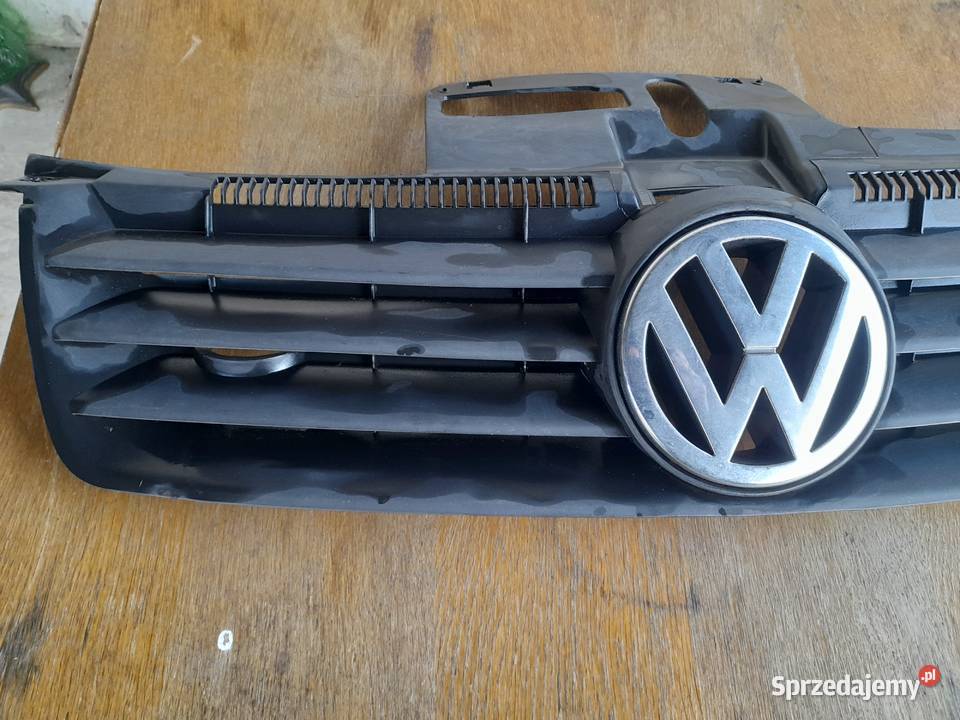 Atrapa gril vw polo 9n 0105 osobowe Rudnik nad Sanem sprzedam