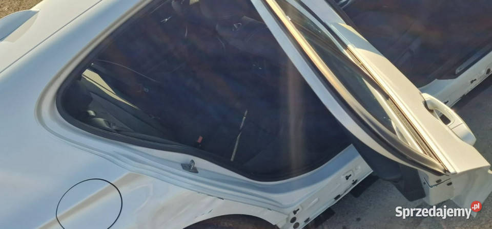 BMW 118 Bmw 116d automat 93 F20F21 2011 4/5 Pleszew