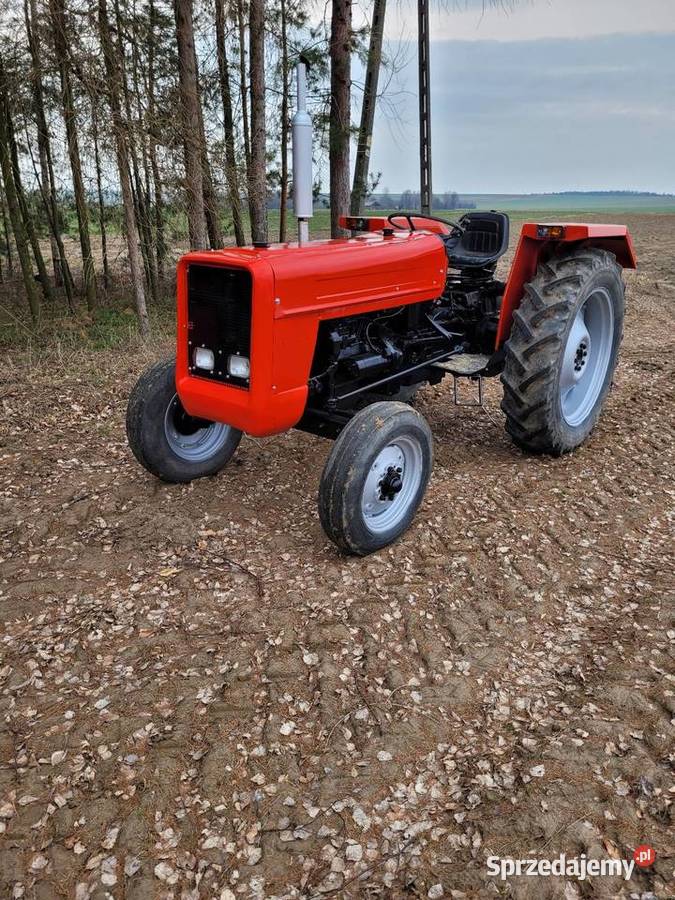 Ciągnik International 444 Zamość sprzedam