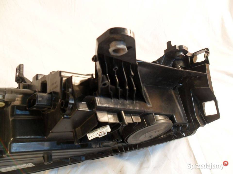 Reflektor Przód strona prawa Skoda Enyaq iV TS21 wielkopolskie Nowy Tomyśl