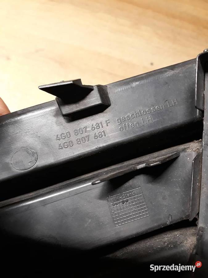 AUDI A6 C7 1114 KRATKA LEWA ZDERZAKA PRZÓD listwy na zderzak wielkopolskie Międzychód
