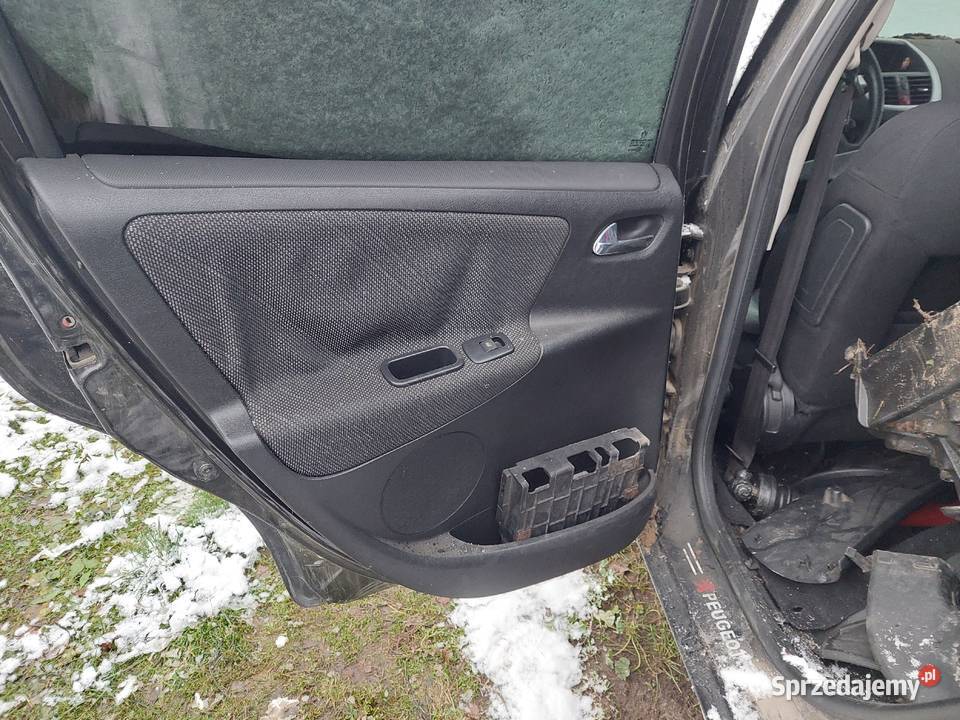 Boczek drzwi klamka lewy tył Peugeot 207 HB 5D Przyborów