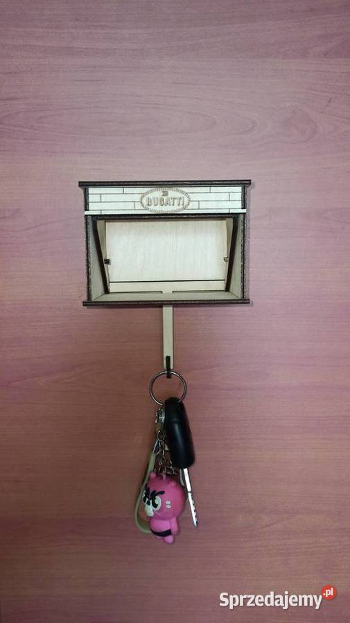 Drewniany Mini Garaż na Klucze do Samochodu Warszawa