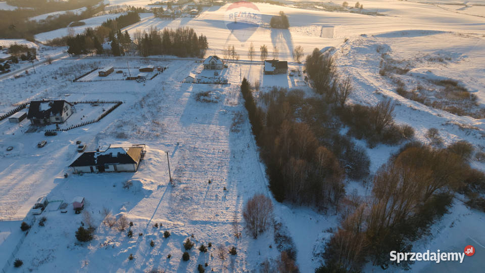 Działka budowlana Nowiec 1770 m WZ media Sprzedaż sprzedam