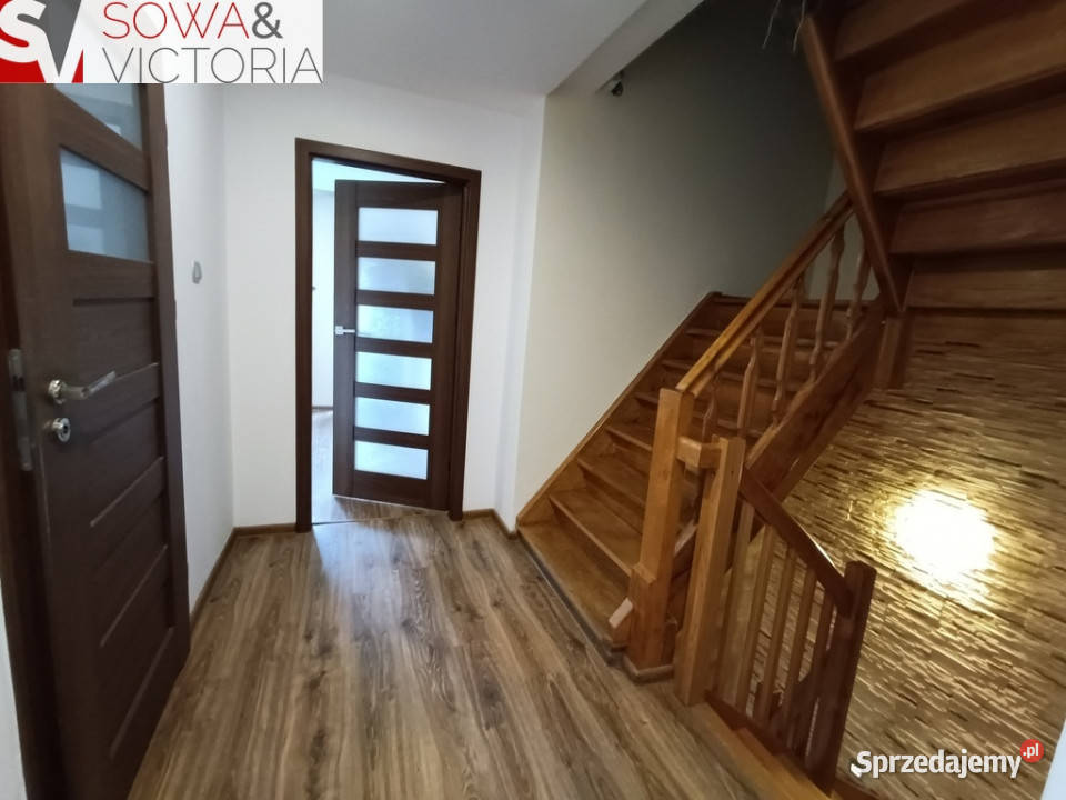 Skrajny szereg na Piaskowej Górze dachówka