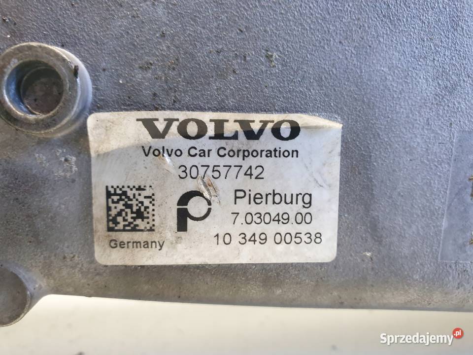 Volvo S60 II 20 D3 CHŁODNICA SPALIN EGR 30757742