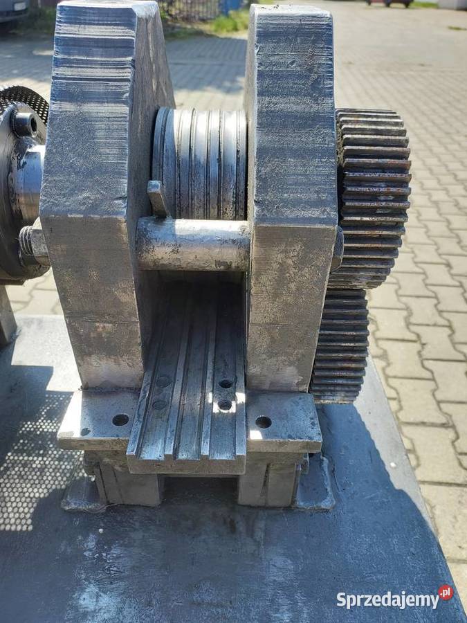 Super maszyna do fakturowania stali