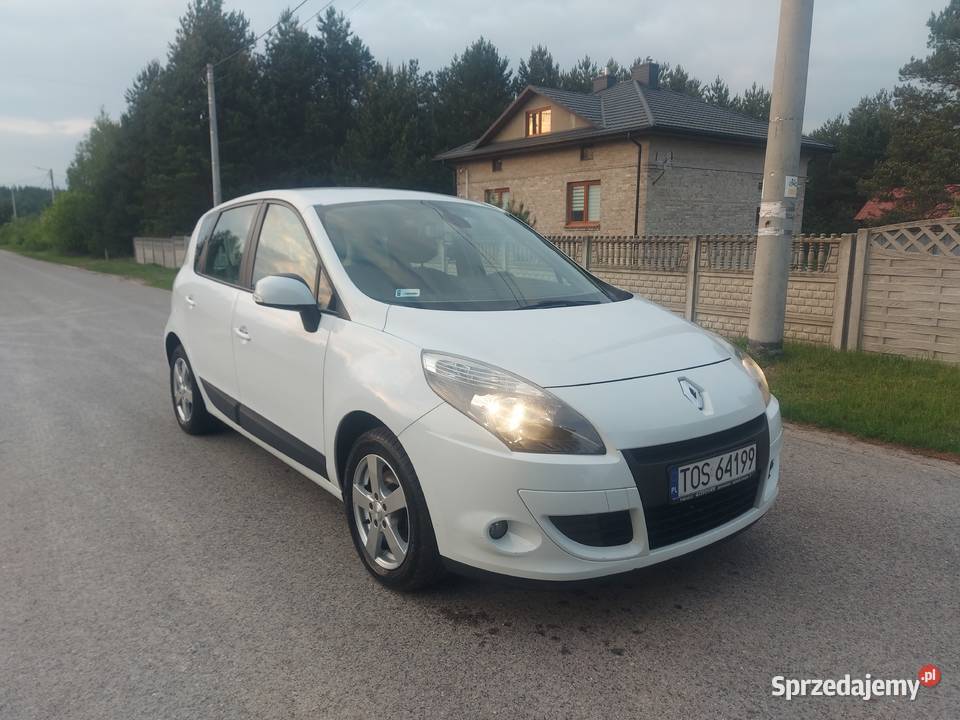 Renault Scenic 3 16 16v Benzynagaz Rok produkcji 2009