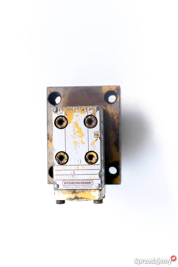 Kostka Hyundai 210LC 4 WE 5 C62AG24n zawór świętokrzyskie Kielce sprzedam