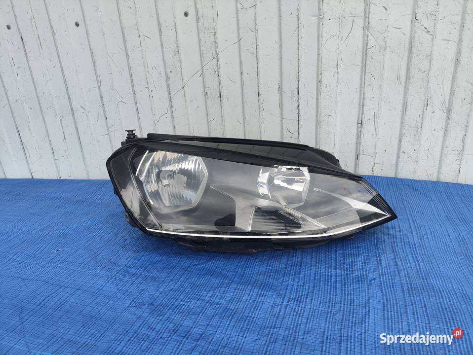 VW GOLF VII 5g1 LAMPA PRAWA PRZÓD Wałcz