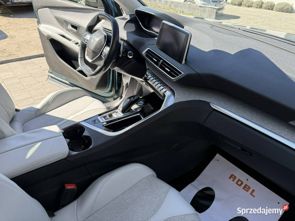 Peugeot 5008 Zadbany z oryginalnym niskim