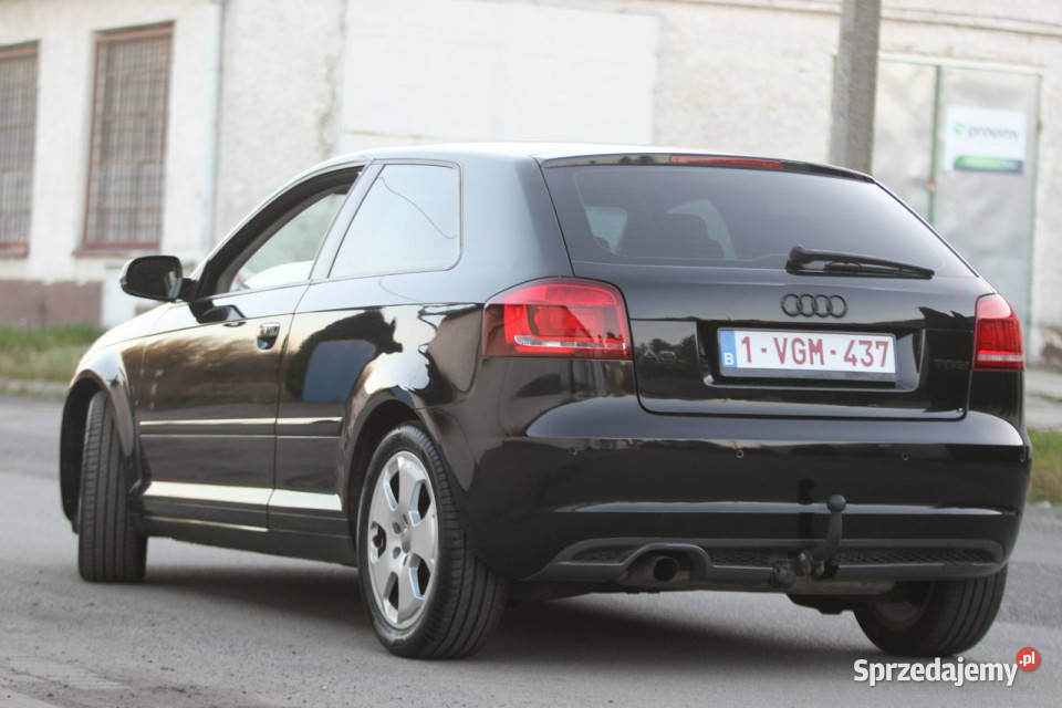 Audi A3 8P 2011r 12 Benzyna ALUSY biXENON Nysa