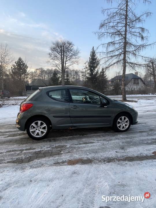 Peugeota 207 16 VTi 120 2008 wspomaganie kierownicy śląskie Częstochowa sprzedam