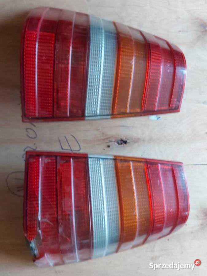 Lampy tylne tył w124 kombi ULO Mercedes oryginał osobowe Lampy tylne Radecznica
