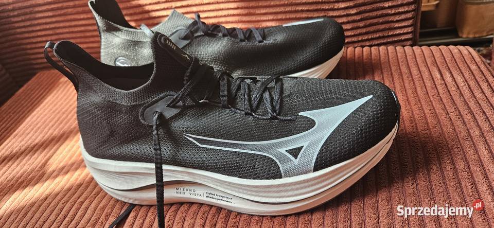Buty Mizuno Neo Vista 465 Sportowe Lublin