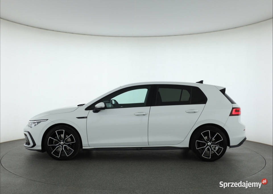 VW Golf 15 eTSI podgrzewane fotele sprzedam