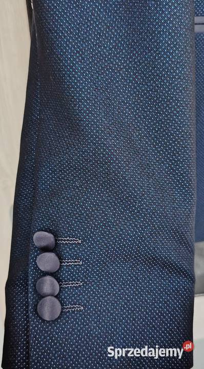 Garnitur ze spodniami Laskowice sprzedam