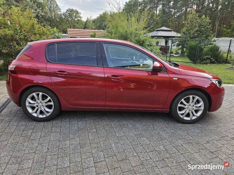 Peugeot 308II 201712benzyna130 nowy rozrząd65 Preczów sprzedam