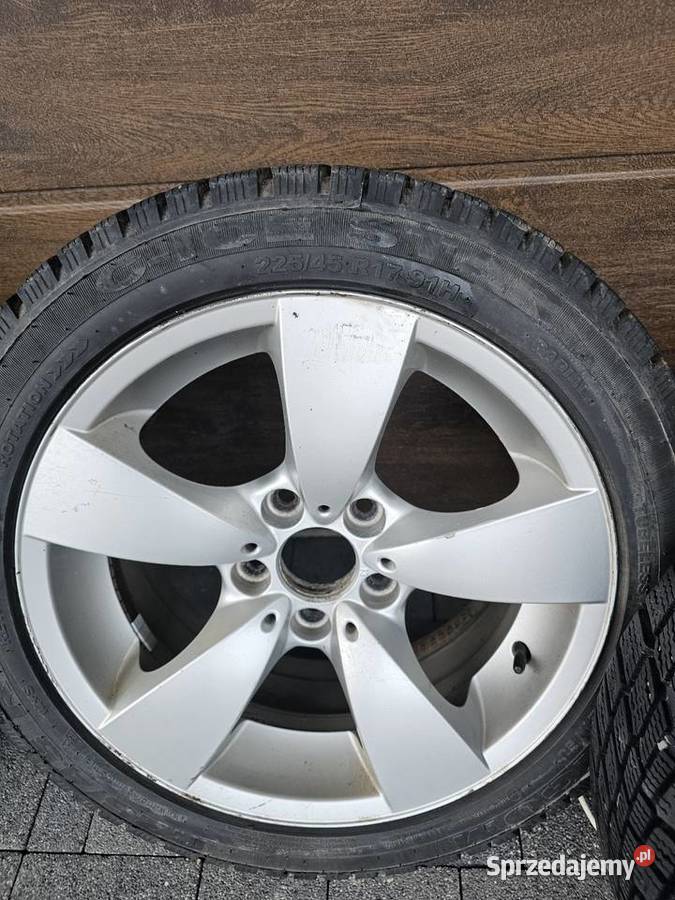 Felgi bmw 17 styling 138 z oponami 2254517 nowe Wałbrzych