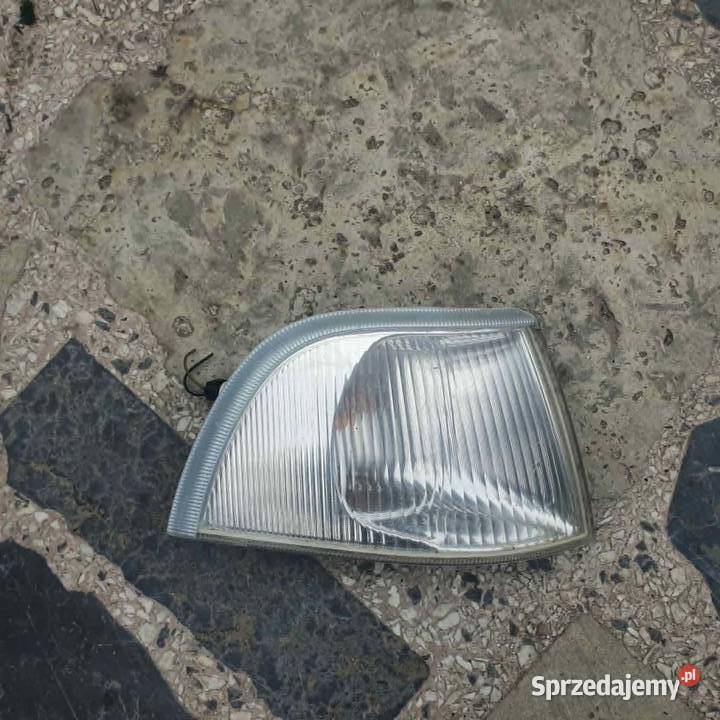 Kierunkowskaz prawy przedni przód hella Volvo sprzedam
