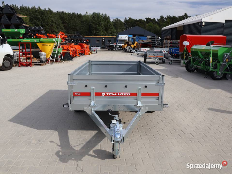 Przyczepa samochodowa TEMARED PRO 2612 DMC 750 Burtowe i plandeki