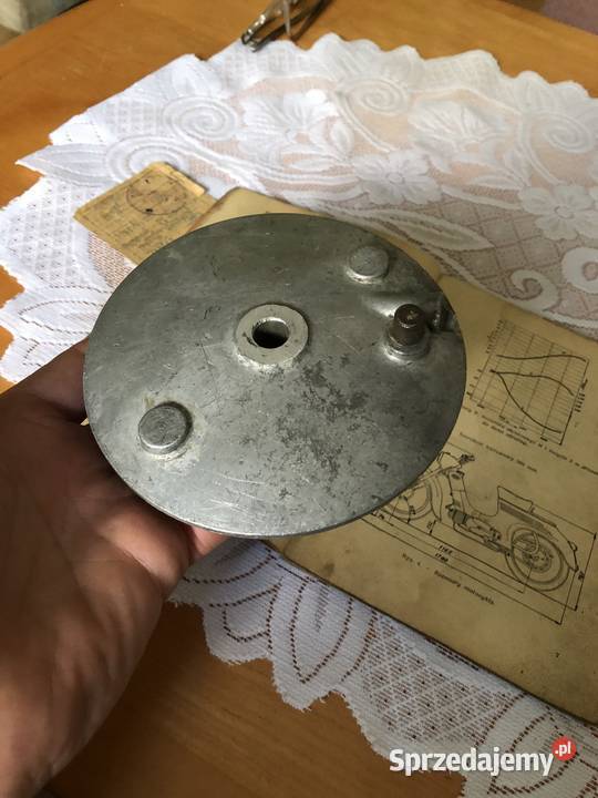 Nowa oryginalna pokrywa hamulca Jawa 555 Izbicko