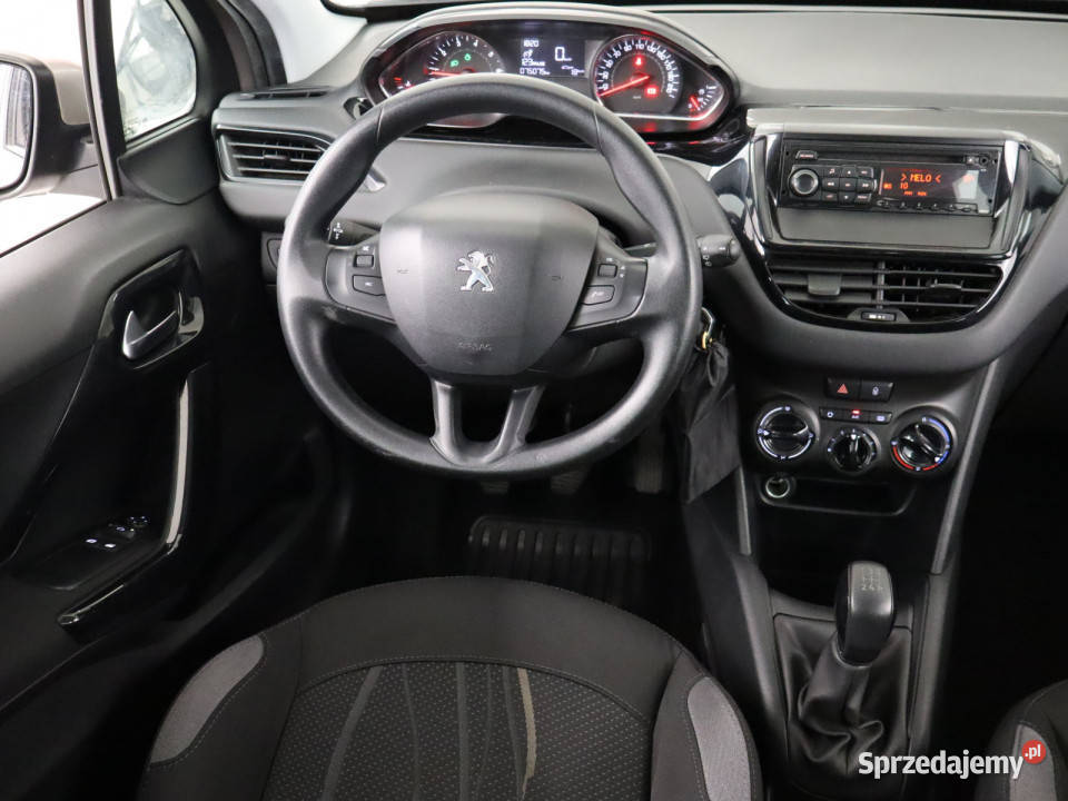 Peugeot 208 14 VTi manualna Bielany Wrocławskie