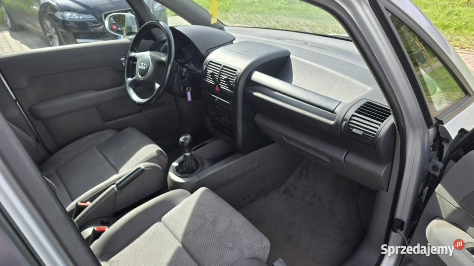 Audi A2 14 B Klimatronik lekko Uszkodzony 8Z Karczew sprzedam