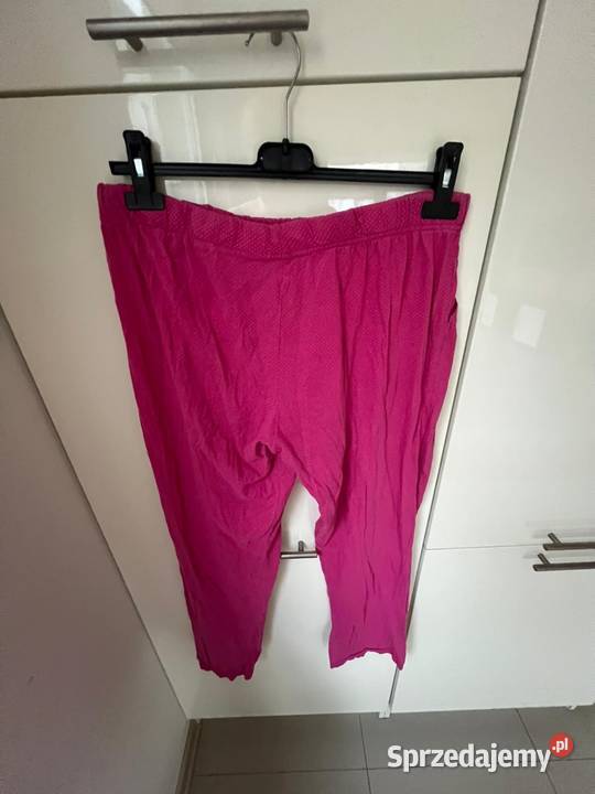 Komfortowe różowe legginsy dresy XLXL pomorskie Gdańsk