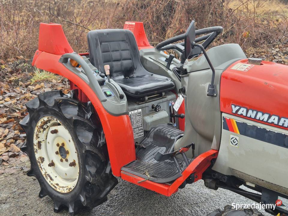 Traktorek traktor YANMAR AF15D 15 44 Małuszyn sprzedam