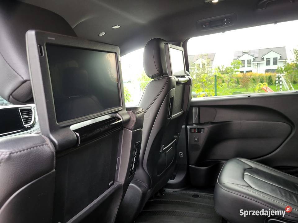 Chrysler Pacifica 36 AWD LPG radar odkurzacz Poznań