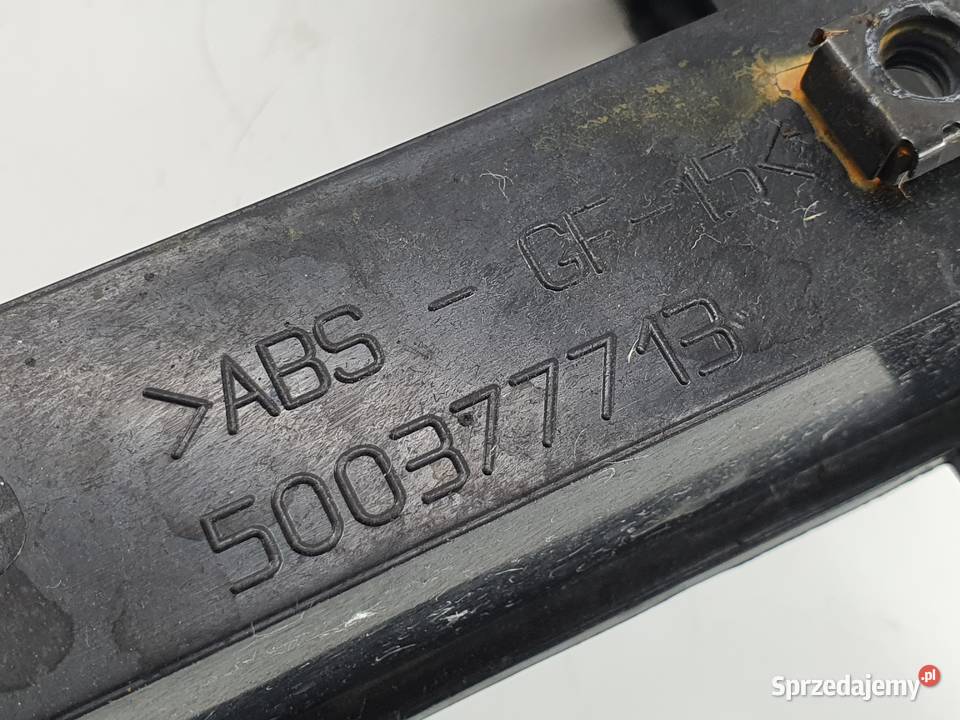 OBUDOWA MOCOWANIE BEZPIECZNIKOW IVECO EUROCARGO ciężarowe Części montażowe Janowice