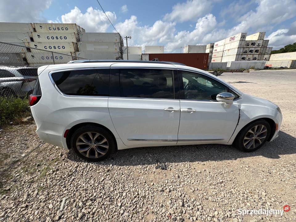 Chrysler Pacifica 211KM lubelskie Lublin