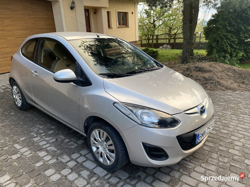 Mazda 2 14 diesel 2012r manualna