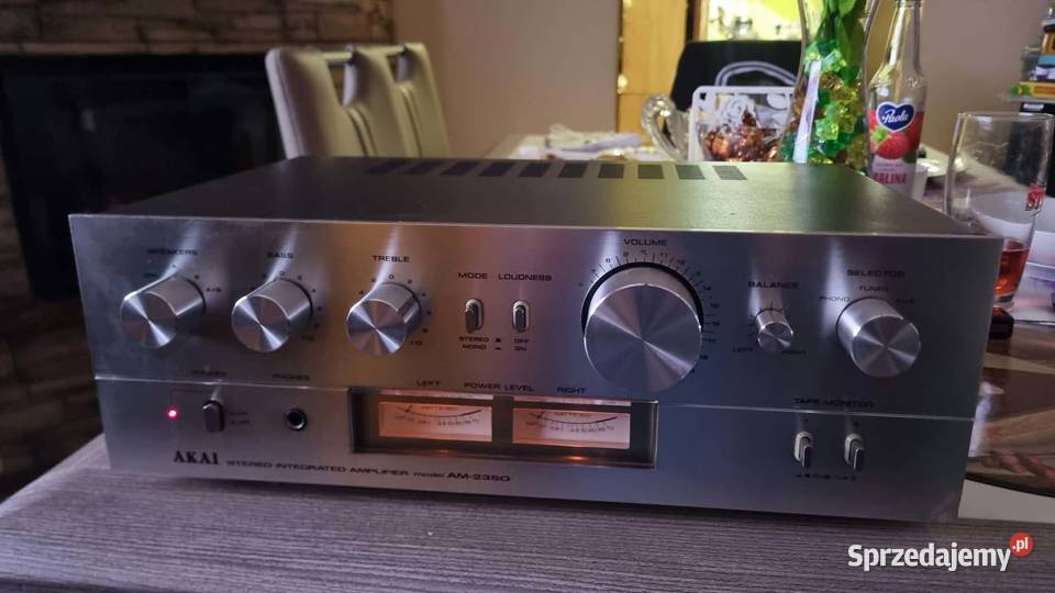 Wzmacniacz Akai AM2350 2x35Watt wychyły Made in Warta