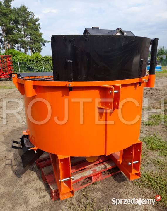 Betoniarka ciagnikowa MIXER z napędem WOM nieuszkodzony Nądnia