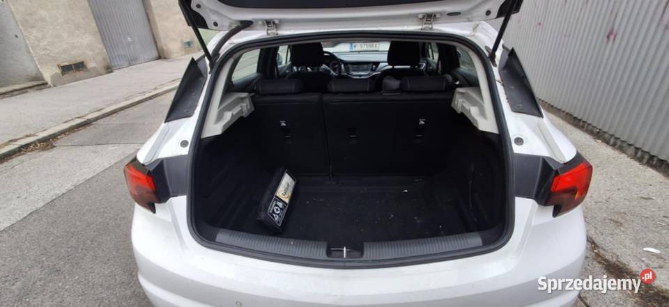 Opel Astra 14 2018 benzyna alufelgi z oponami Jasło